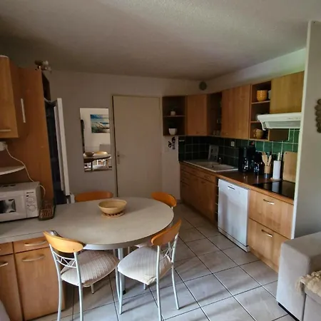 Apartmán T2 Rez-de-jardin St Cyprien